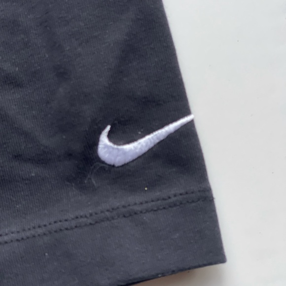 Nike Book Shorts - Picture 2 of 3